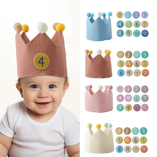 Baby's first birthday crown in pink with pom-poms and interchangeable number "4" for ages 0-9.